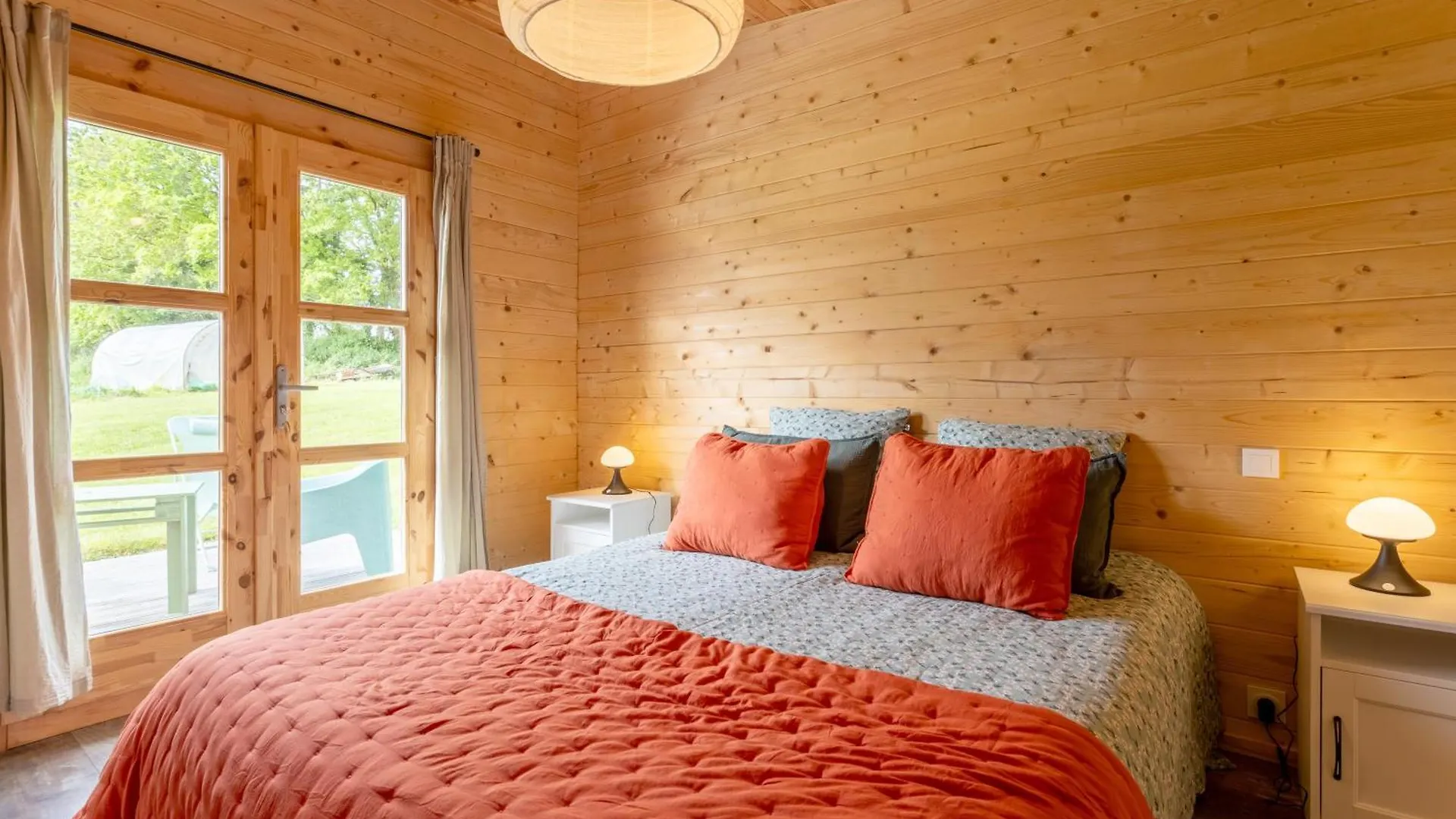 Chalet 4 Pers Landeleau 2Kms Canal