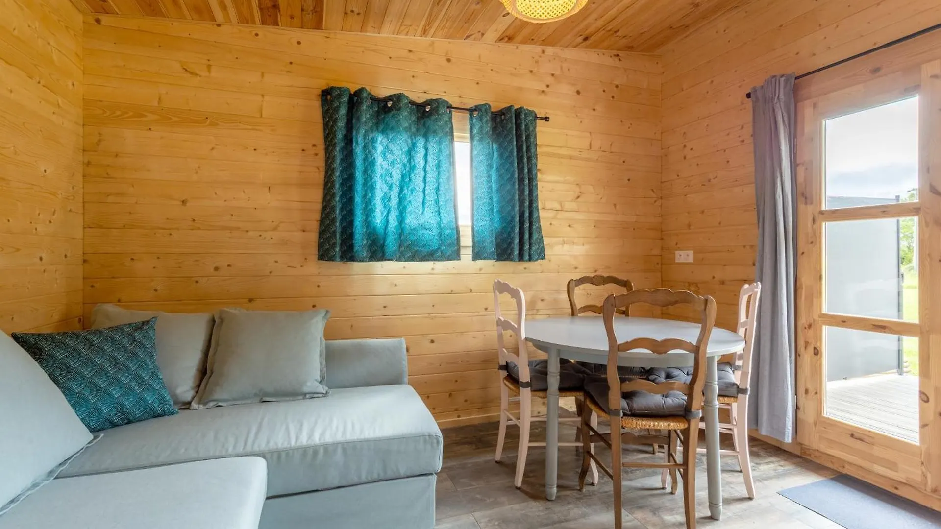 Chalet 4 Pers Landeleau 2Kms Canal